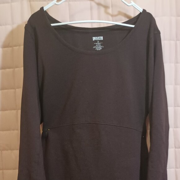 Simple Dress - Picture 9 of 10